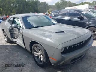 ✅ 2019 Dodge Challenger SXT • VIN: 2C3CDZAG6KH674030 • Lot: 43312911. Wystawiony na IAAI z przebiegiem 105 000 mil. Bezpłatny archiwum sprzedaży aukcyjnych z USA i szczegółowy raport historii pojazdu na DreamBid. Zdjęcie 1.