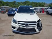 ✅ 2015 Mercedes-Benz GL 550 • VIN: 4JGDF7DE8FA548342 • Лот: 42573049. Опубликован ранее на IAAI с пробегом 103 456 миль. Бесплатный доступ к архиву аукционных продаж из США и подробный отчёт об истории автомобиля на DreamBid. Изображение 12.