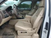 ✅ 2009 Chevrolet Silverado 1500 • VIN: 2GCEK390891115841 • Lot: 63122295. Wystawiony na Copart z przebiegiem 260 620 mil. Bezpłatny archiwum sprzedaży aukcyjnych z USA i szczegółowy raport historii pojazdu na DreamBid. Zdjęcie 7.