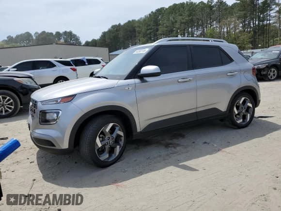 ✅ 2024 Hyundai Venue SEL • VIN: KMHRC8A3XRU313502 • Lot: 54353115. Listed on Copart with 14,053 mi. Free auction sales archive from the USA and detailed vehicle history report at DreamBid. Image 1.