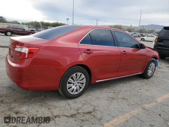 ✅ 2012 Toyota Camry LE • VIN: 4T4BF1FK9CR209757 • Лот: 92664415. Опубликован ранее на Copart с пробегом 93 291 миль. Бесплатный доступ к архиву аукционных продаж из США и подробный отчёт об истории автомобиля на DreamBid. Изображение 3.