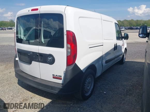 ✅ 2018 Ram ProMaster City Cargo Tradesman • VIN: ZFBERFAB3J6H44839 • Лот: 41477091. Опубликован ранее на IAAI с пробегом 265 922 миль. Бесплатный доступ к архиву аукционных продаж из США и подробный отчёт об истории автомобиля на DreamBid. Изображение 4.