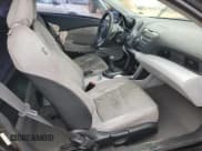 ✅ 2011 Honda CR-Z • VIN: JHMZF1C44BS013303 • Лот: 46244855. Опубликован ранее на Copart с пробегом 205 924 миль. Бесплатный доступ к архиву аукционных продаж из США и подробный отчёт об истории автомобиля на DreamBid. Изображение 7.