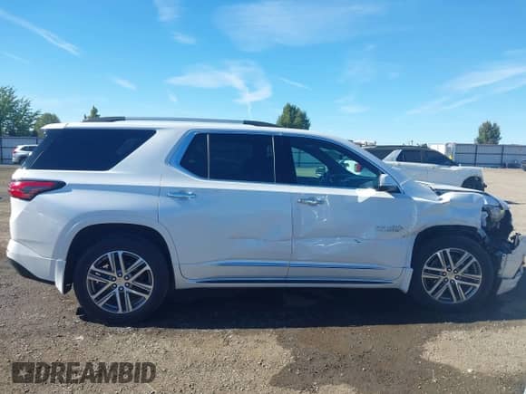2022 Chevrolet Traverse High Country с VIN 1GNEVNKW7NJ195173, выставлен на аукционе IAAI как лот 43364388 с пробегом 21 132 миль миль и . История ставок и продаж доступна на DreamBid. Изображение 13.