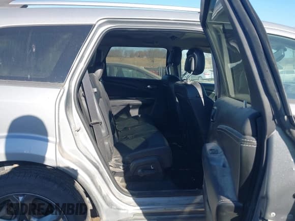 ✅ 2015 Dodge Journey Crossroad • VIN: 3C4PDDGG6FT533267 • Lot: 43695333. Listed on IAAI with 129,039 mi. Free auction sales archive from the USA and detailed vehicle history report at DreamBid. Image 8.