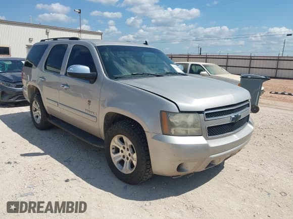 ✅ 2007 Chevrolet Tahoe LS • VIN: 1GNFC13C97R323828 • Lot: 42863719. Listed on IAAI with 290,710 mi. Free auction sales archive from the USA and detailed vehicle history report at DreamBid. Image 1.