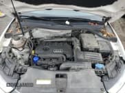 ✅ 2018 Audi Q3 Premium • VIN: WA1ECCFSXJR029780 • Lot: 92663745. Wystawiony na Copart z przebiegiem 139 158 mil. Bezpłatny archiwum sprzedaży aukcyjnych z USA i szczegółowy raport historii pojazdu na DreamBid. Zdjęcie 12.