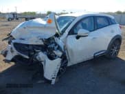 ✅ 2018 Mazda CX-3 Grand Touring • VIN: JM1DKDD74J0327559 • Лот: 40749799. Опубликован ранее на IAAI с пробегом Не указан. Бесплатный доступ к архиву аукционных продаж из США и подробный отчёт об истории автомобиля на DreamBid. Изображение 17.