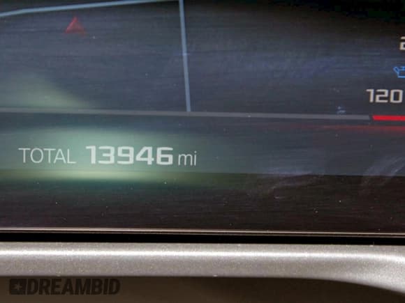 ✅ 2024 BMW M2 • VIN: 3MF13DM08R8E20280 • Lot: 94744665. Wystawiony na Copart z przebiegiem 13 946 mil. Bezpłatny archiwum sprzedaży aukcyjnych z USA i szczegółowy raport historii pojazdu na DreamBid. Zdjęcie 8.