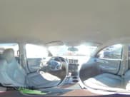 ✅ 2010 Chevrolet Traverse LS • VIN: 1GNLVEED1AS139462 • Lot: 74953094. Wystawiony na Copart z przebiegiem 142 790 mil. Bezpłatny archiwum sprzedaży aukcyjnych z USA i szczegółowy raport historii pojazdu na DreamBid. Zdjęcie 14.