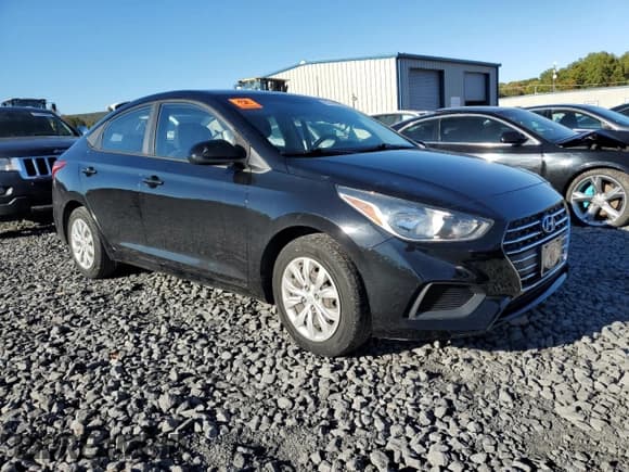✅ 2020 Hyundai Accent SE • VIN: 3KPC24A61LE113422 • Lot: 86548655. Listed on Copart with 66,844 mi. Free auction sales archive from the USA and detailed vehicle history report at DreamBid. Image 4.