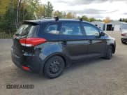 ✅ 2014 Kia Rondo LX • VIN: KNAHT8A36E7029225 • Лот: 86264895. Опубликован ранее на Copart с пробегом 239 958 миль. Бесплатный доступ к архиву аукционных продаж из США и подробный отчёт об истории автомобиля на DreamBid. Изображение 3.