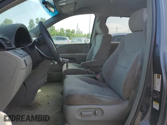 ✅ 2005 Honda Odyssey EX • VIN: 5FNRL38405B409311 • Lot: 55658634. Listed on Copart with 189,322 mi. Free auction sales archive from the USA and detailed vehicle history report at DreamBid. Image 7.