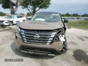 ✅ 2024 Nissan Rogue Platinum • VIN: JN8BT3DC9RW070942 • Лот: 65606455. Опубликован ранее на Copart с пробегом 14 218 миль. Бесплатный доступ к архиву аукционных продаж из США и подробный отчёт об истории автомобиля на DreamBid. Изображение 14.