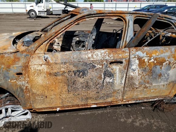 ✅ 2006 Audi S4 • VIN: WAUGL78E36A012464 • Lot: 56226845. Wystawiony na Copart z przebiegiem Nie podano. Bezpłatny archiwum sprzedaży aukcyjnych z USA i szczegółowy raport historii pojazdu na DreamBid. Zdjęcie 7.