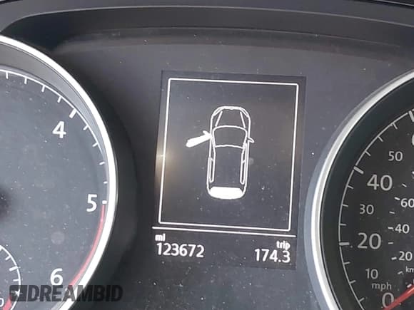 ✅ 2015 Volkswagen Golf S • VIN: 3VW2A7AU6FM046001 • Лот: 42391826. Опубликован ранее на IAAI с пробегом 123 672 миль. Бесплатный доступ к архиву аукционных продаж из США и подробный отчёт об истории автомобиля на DreamBid. Изображение 16.