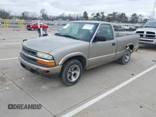 ✅ 2003 Chevrolet S-10 LS • VIN: 1GCCS14X538224181 • Лот: 41498304. Опубликован ранее на IAAI с пробегом 87 484 миль. Бесплатный доступ к архиву аукционных продаж из США и подробный отчёт об истории автомобиля на DreamBid. Изображение 2.