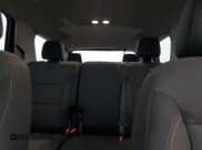 ✅ 2019 Chevrolet Traverse LT Cloth • VIN: 1GNEVGKW6KJ248713 • Lot: 89892115. Wystawiony na Copart z przebiegiem 240 816 mil. Bezpłatny archiwum sprzedaży aukcyjnych z USA i szczegółowy raport historii pojazdu na DreamBid. Zdjęcie 10.