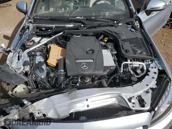 ✅ 2017 Mercedes-Benz C 300 • VIN: WDDWJ4KB3HF525792 • Lot: 81635565. Wystawiony na Copart z przebiegiem 35 974 mil. Bezpłatny archiwum sprzedaży aukcyjnych z USA i szczegółowy raport historii pojazdu na DreamBid. Zdjęcie 11.