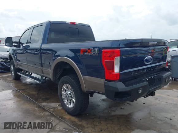 ✅ 2019 Ford F-250 XL • VIN: 1FT7W2B63KEF12514 • Lot: 42646927. Listed on IAAI with 108,577 mi. Free auction sales archive from the USA and detailed vehicle history report at DreamBid. Image 3.