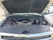 ✅ 2014 Chevrolet Silverado 1500 High Country • VIN: 3GCUKTECXEG327489 • Lot: 43358532. Wystawiony na IAAI z przebiegiem 130 894 mil. Bezpłatny archiwum sprzedaży aukcyjnych z USA i szczegółowy raport historii pojazdu na DreamBid. Zdjęcie 10.