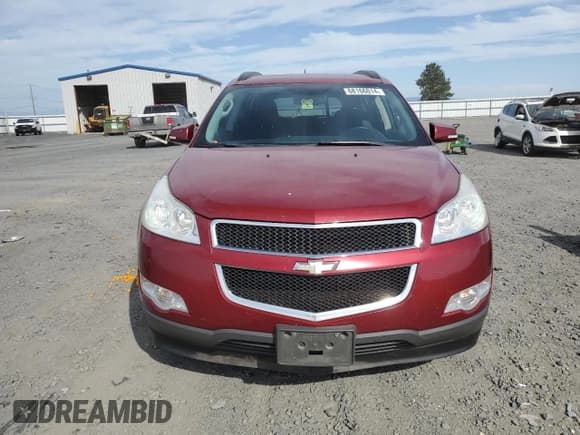 ✅ 2011 Chevrolet Traverse 1LT • VIN: 1GNKVGEDXBJ124957 • Lot: 68166014. Wystawiony na Copart z przebiegiem 177 889 mil. Bezpłatny archiwum sprzedaży aukcyjnych z USA i szczegółowy raport historii pojazdu na DreamBid. Zdjęcie 5.