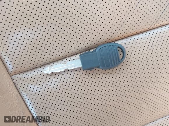 ✅ 2011 Dodge Durango Citadel • VIN: 1D4SD5GT2BC630052 • Lot: 41786049. Wystawiony na IAAI z przebiegiem 195 025 mil. Bezpłatny archiwum sprzedaży aukcyjnych z USA i szczegółowy raport historii pojazdu na DreamBid. Zdjęcie 11.