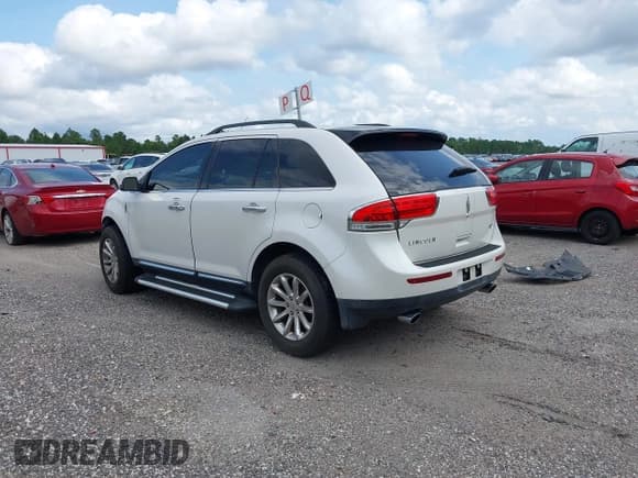 ✅ 2014 Lincoln MKX • VIN: 2LMDJ6JK8EBL03681 • Lot: 43071356. Listed on IAAI with 113,252 mi. Free auction sales archive from the USA and detailed vehicle history report at DreamBid. Image 3.