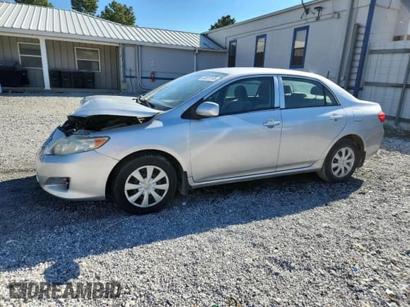 ✅ 2009 Toyota Corolla XLE • VIN: JTDBL40E79J054213 • Лот: 90878195. Опубликован ранее на Copart с пробегом 175 602 миль. Бесплатный доступ к архиву аукционных продаж из США и подробный отчёт об истории автомобиля на DreamBid. Изображение 1.