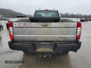 ✅ 2020 Ford F-250 XL • VIN: 1FTBF2B69LEC27568 • Lot: 46618595. Listed on Copart with 103,880 mi. Free auction sales archive from the USA and detailed vehicle history report at DreamBid. Image 6.