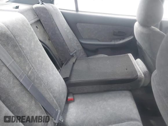 ✅ 2001 Hyundai Elantra GLS • VIN: KMHDN45D81U215217 • Lot: 42739407. Wystawiony na IAAI z przebiegiem 240 631 mil. Bezpłatny archiwum sprzedaży aukcyjnych z USA i szczegółowy raport historii pojazdu na DreamBid. Zdjęcie 8.