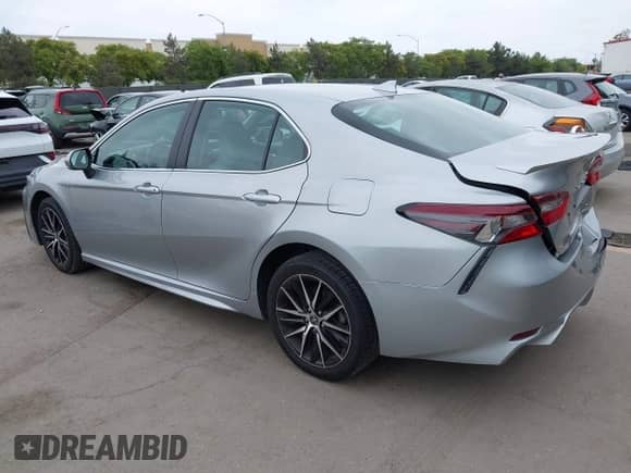 2022 Toyota Camry SE with VIN 4T1G11BK7NU054732, listed as a IAAI auction lot 42419158 with 46,356 mi miles and . Bid and sale history available at DreamBid. Image 3.