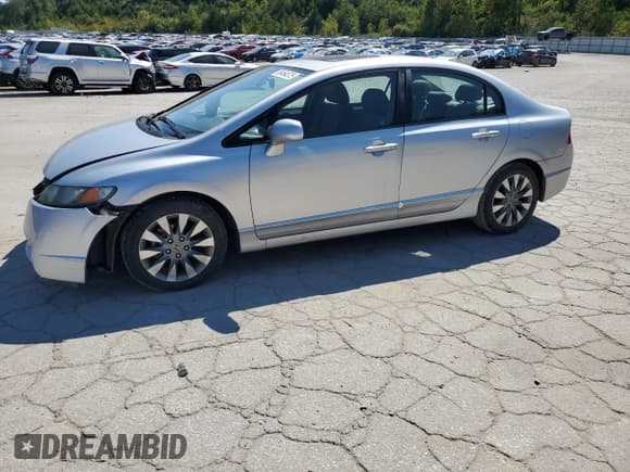 ✅ 2011 Honda Civic EX • VIN: 2HGFA1F81BH513008 • Lot: 80464375. Listed on Copart with 93,489 mi. Free auction sales archive from the USA and detailed vehicle history report at DreamBid. Image 1.