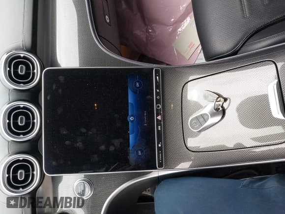 ✅ 2022 Mercedes-Benz C 300 • VIN: W1KAF4GB7NR017758 • Lot: 42378078. Wystawiony na IAAI z przebiegiem 69 443 mil. Bezpłatny archiwum sprzedaży aukcyjnych z USA i szczegółowy raport historii pojazdu na DreamBid. Zdjęcie 11.