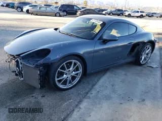 ✅ 2018 Porsche 718 Cayman • VIN: WP0AA2A86JK261219 • Lot: 47110145. Wystawiony na Copart z przebiegiem 53 842 mil. Bezpłatny archiwum sprzedaży aukcyjnych z USA i szczegółowy raport historii pojazdu na DreamBid. Zdjęcie 1.