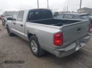 ✅ 2007 Dodge Dakota SLT • VIN: 1D7HE48P77S150303 • Лот: 42342137. Опубликован ранее на IAAI с пробегом 219 528 миль. Бесплатный доступ к архиву аукционных продаж из США и подробный отчёт об истории автомобиля на DreamBid. Изображение 3.