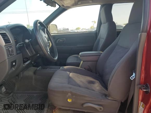 ✅ 2004 Chevrolet Colorado 1SB LS Z85 • VIN: 1GCDT136848188529 • Лот: 68742344. Опубликован ранее на Copart с пробегом 144 176 миль. Бесплатный доступ к архиву аукционных продаж из США и подробный отчёт об истории автомобиля на DreamBid. Изображение 7.