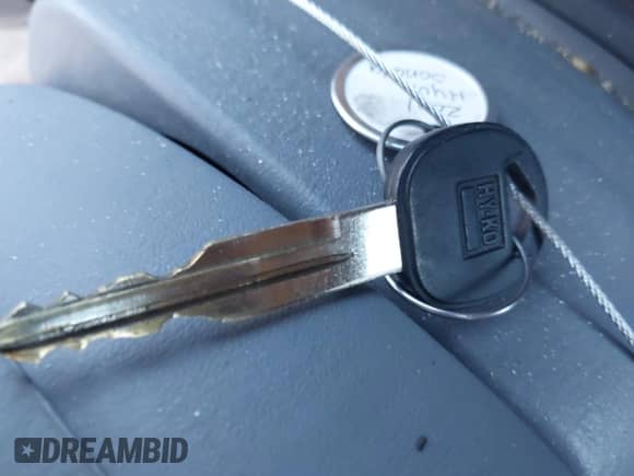 2001 Hyundai Sonata GL with VIN KMHWF25S81A408218, listed as a IAAI auction lot 41514943 with 81,148 mi miles and . Bid and sale history available at DreamBid. Image 11.