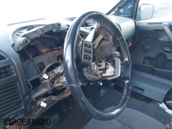 ✅ 2008 Nissan Titan XE • VIN: 1N6AA06E18N302686 • Lot: 40651908. Listed on IAAI with Not provided. Free auction sales archive from the USA and detailed vehicle history report at DreamBid. Image 16.