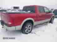 2010 Dodge 1500 Sport z VIN 1D7RV1CT6AS215298, wystawiony jako IAAI lot #41302229 z przebiegiem 299 836 mil mil oraz . Historia ofert i sprzedaży dostępna na DreamBid. Obrazek 4.