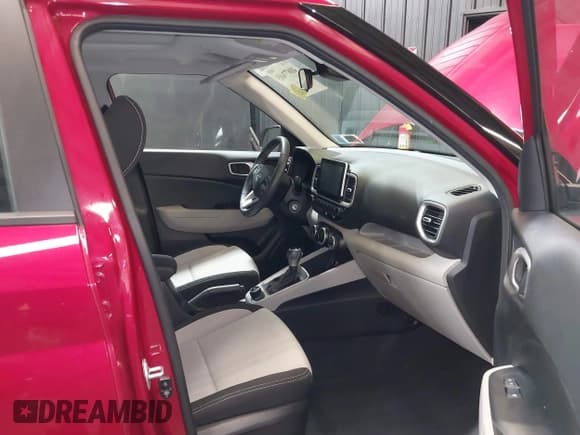 ✅ 2023 Hyundai Venue SEL • VIN: KMHRC8A36PU228699 • Lot: 40877685. Listed on IAAI with 23,394 mi. Free auction sales archive from the USA and detailed vehicle history report at DreamBid. Image 5.