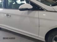 ✅ 2018 Hyundai Sonata SEL • VIN: 5NPE34AF8JH668432 • Lot: 42983335. Listed on IAAI with 57,185 mi. Free auction sales archive from the USA and detailed vehicle history report at DreamBid. Image 17.