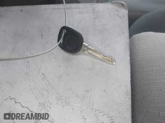 2008 Chevrolet Silverado 1500 Work Truck with VIN 1GCEC19X98Z233708, listed as a IAAI auction lot 41675762 with Not provided miles and . Bid and sale history available at DreamBid. Image 11.