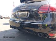 ✅ 2013 Porsche Cayenne GTS • VIN: WP1AD2A2XDLA75120 • Lot: 43077041. Wystawiony na IAAI z przebiegiem 100 519 mil. Bezpłatny archiwum sprzedaży aukcyjnych z USA i szczegółowy raport historii pojazdu na DreamBid. Zdjęcie 6.