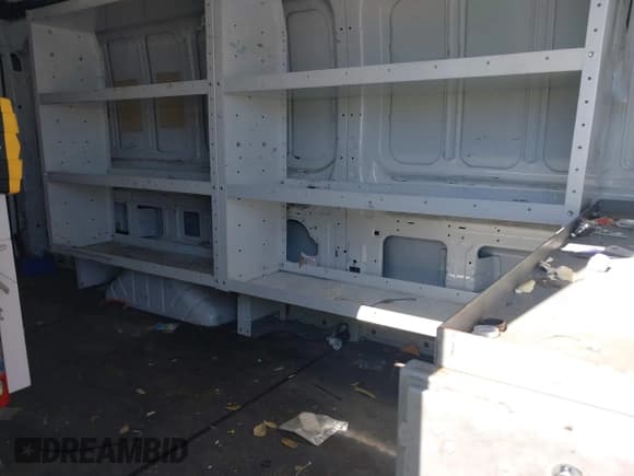 ✅ 2019 Ford Transit Cargo • VIN: 1FTBF4XG4KKB77790 • Лот: 41711746. Опубликован ранее на IAAI с пробегом 198 739 миль. Бесплатный доступ к архиву аукционных продаж из США и подробный отчёт об истории автомобиля на DreamBid. Изображение 8.