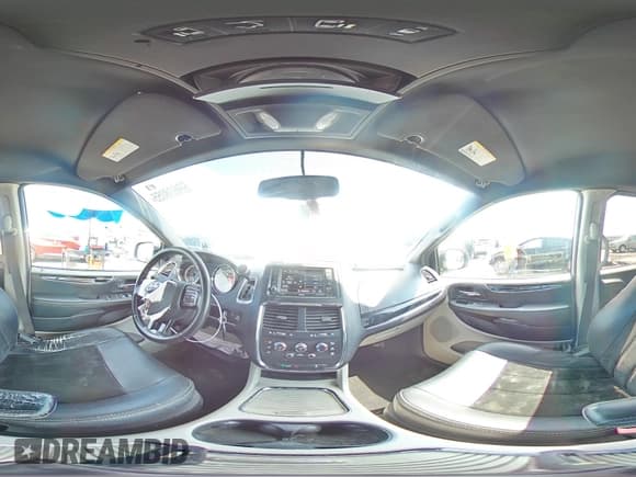 ✅ 2017 Dodge Grand Caravan SXT • VIN: 2C4RDGCG6HR814619 • Лот: 69608055. Опубликован ранее на Copart с пробегом 169 840 миль. Бесплатный доступ к архиву аукционных продаж из США и подробный отчёт об истории автомобиля на DreamBid. Изображение 15.