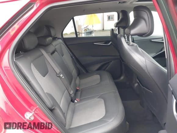 ✅ 2023 Kia Niro EX • VIN: KNDCR3LE8P5040383 • Lot: 41538602. Listed on IAAI with 32,494 mi. Free auction sales archive from the USA and detailed vehicle history report at DreamBid. Image 8.