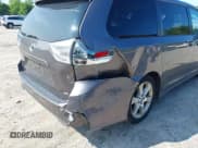 ✅ 2012 Toyota Sienna SE • VIN: 5TDXK3DCXCS267405 • Lot: 42401101. Listed on IAAI with 134,553 mi. Free auction sales archive from the USA and detailed vehicle history report at DreamBid. Image 6.