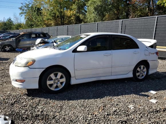 ✅ 2007 Toyota Corolla S • VIN: 1NXBR32E97Z789871 • Lot: 86879035. Listed on Copart with 182,461 mi. Free auction sales archive from the USA and detailed vehicle history report at DreamBid. Image 1.