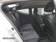 ✅ 2013 Hyundai Veloster w/Gray Int • VIN: KMHTC6AD3DU109121 • Lot: 77271244. Wystawiony na Copart z przebiegiem Nie podano. Bezpłatny archiwum sprzedaży aukcyjnych z USA i szczegółowy raport historii pojazdu na DreamBid. Zdjęcie 10.